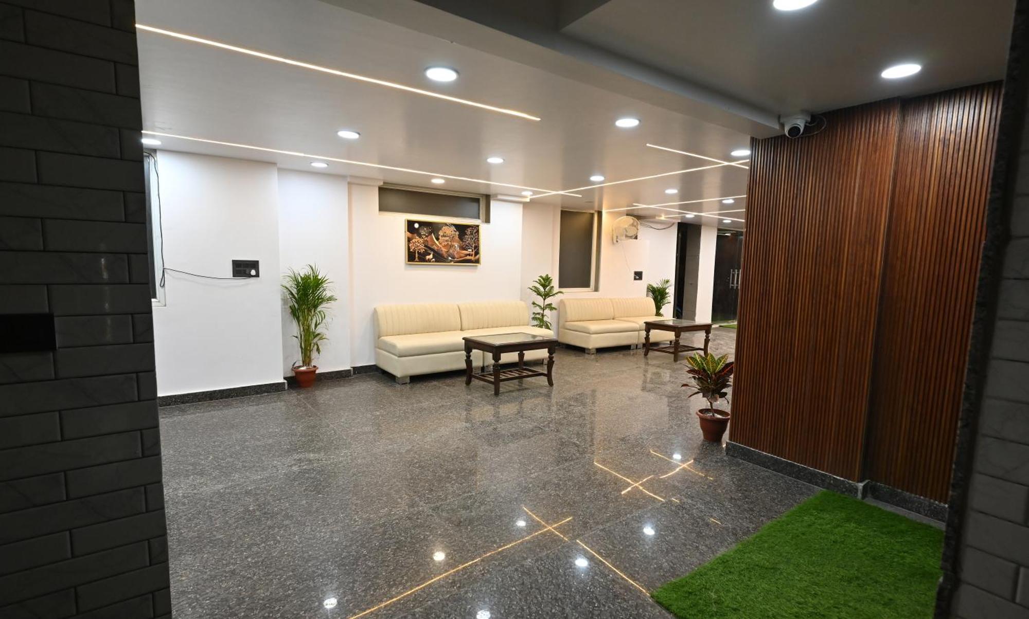 Hotel Down Town Paschim Vihar Дели Экстерьер фото
